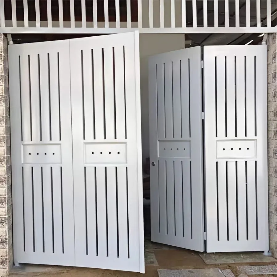 Mẫu cửa cổng sắt hộp 4 cánh đẹp mắt