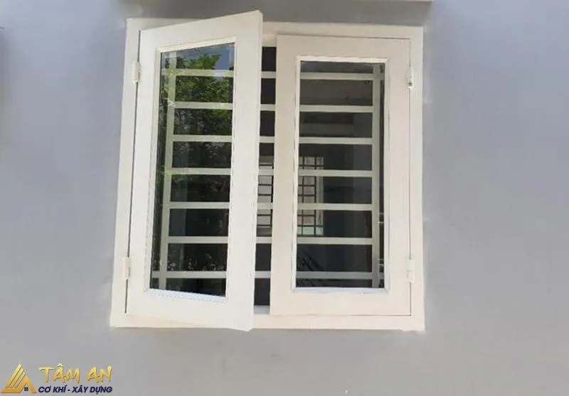 Cửa sắt 1 cánh được ứng dụng cho cửa sổ phòng trọ