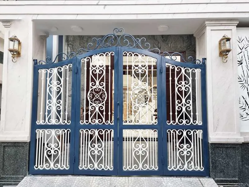 Mẫu cửa sắt gấp 4 cánh (13)