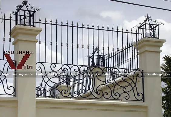 Đa dạng mẫu mã hàng rào sắt nghệ thuật