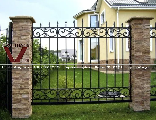 Mẫu hàng rào sắt mỹ thuật đơn giản 1