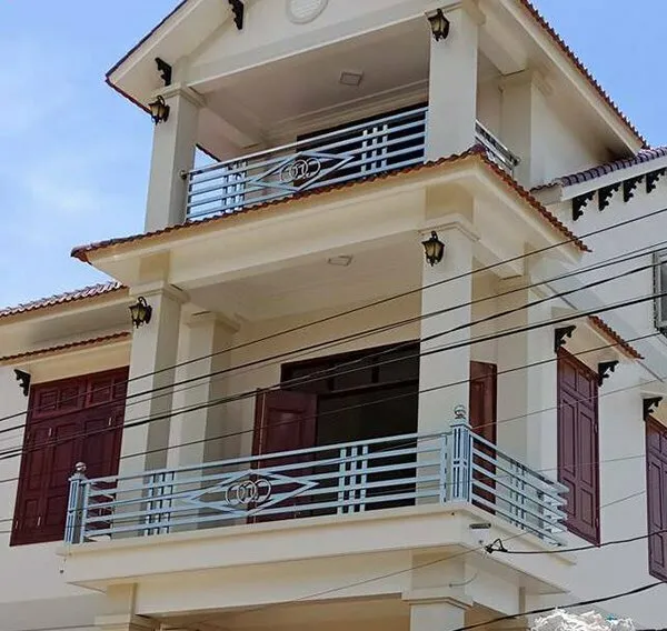 mau lan can inox ban cong 16