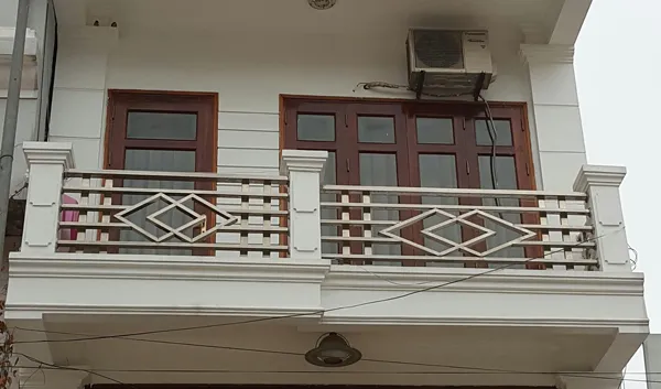 mau lan can inox dep moi nhat 14