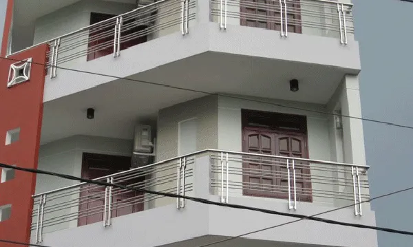 mau lan can inox dep moi nhat 28