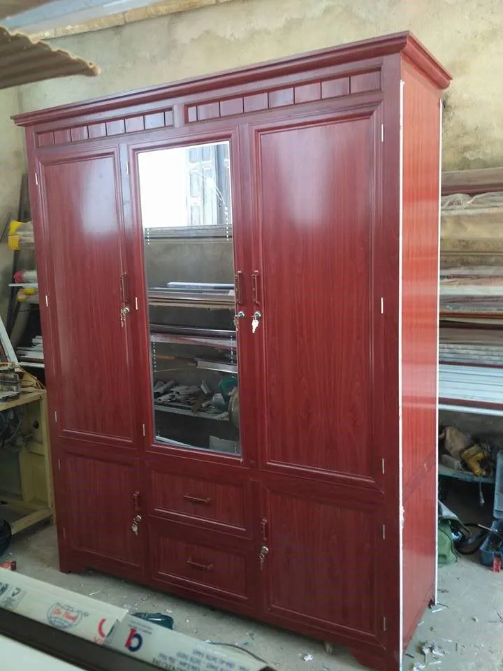 Tủ quần áo nhôm kính tại xưởng sản xuất