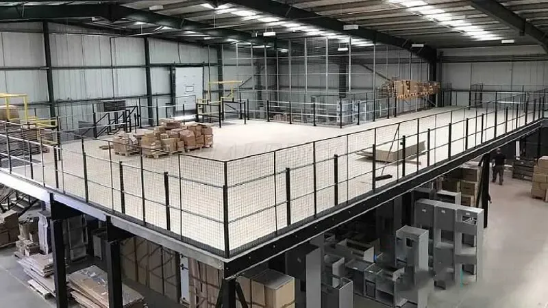 mau-xuong-san-xuat-300m2-2-tang