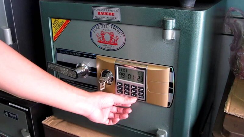 Hướng Dẫn Chi Tiết Cách Mở Két Sắt Hòa Phát An Toàn và Hiệu Quả