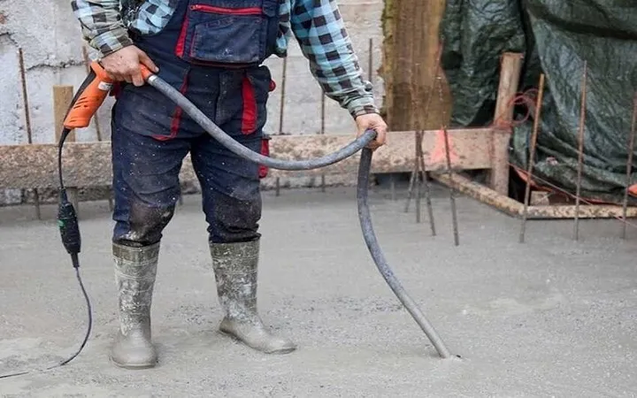 Máy đầm dùi bê tông loại tốt