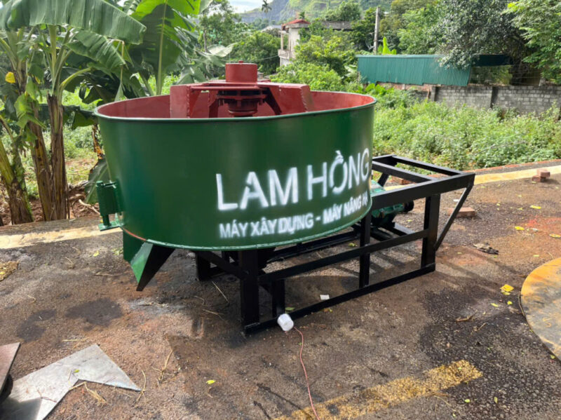 Máy Trộn Bê Tông Mini: Giải Pháp Nhỏ Gọn Cho Mọi Công Trình Gia Đình