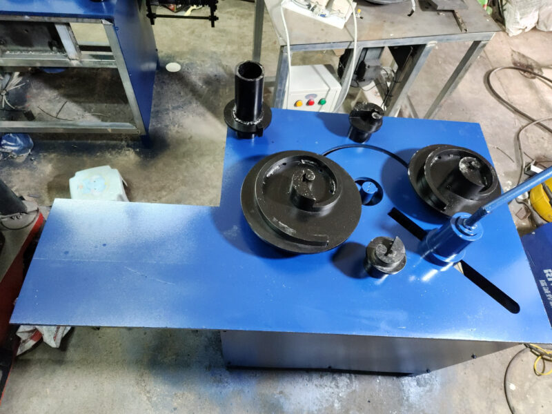 Máy Uốn Sắt Mỹ Thuật: Nâng Tầm Sáng Tạo Cho Sản Phẩm Sắt Nghệ Thuật