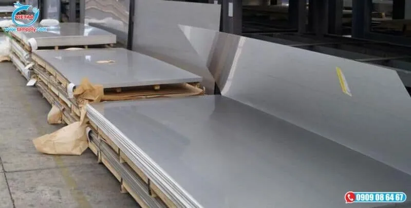 Kho hàng inox tấm chuẩn quy cách tại Đại Phát Lộc