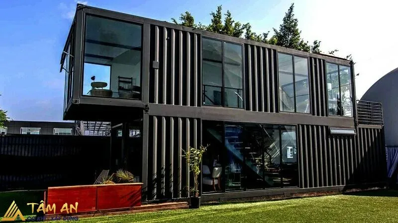 Nhà kết cấu thép mái bằng