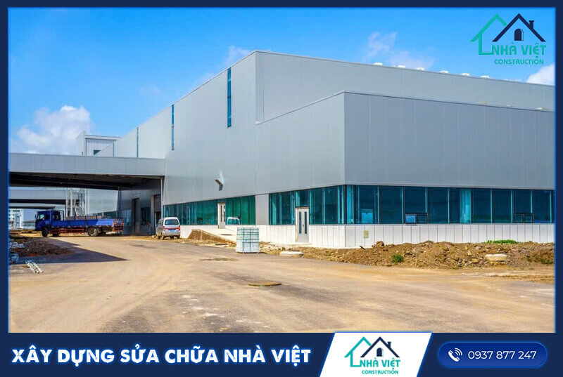 Nhà Xưởng Khung Thép Mái Tôn: Giải Pháp Tối Ưu Cho Doanh Nghiệp Hiện Đại