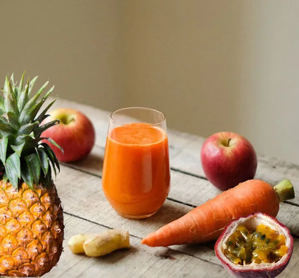 Nước ép chanh dây và cà rốt