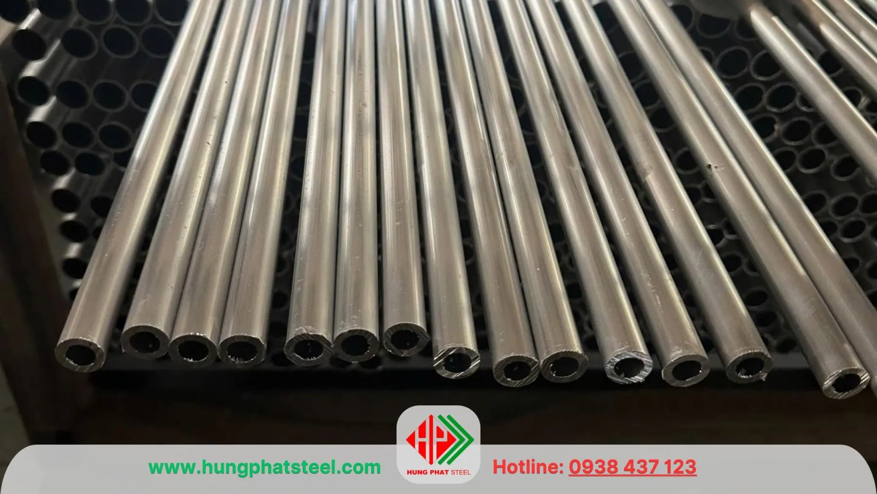 ống đúc liền mạch inox phi 21