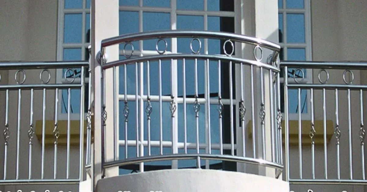 Ống inox 304 làm lan can