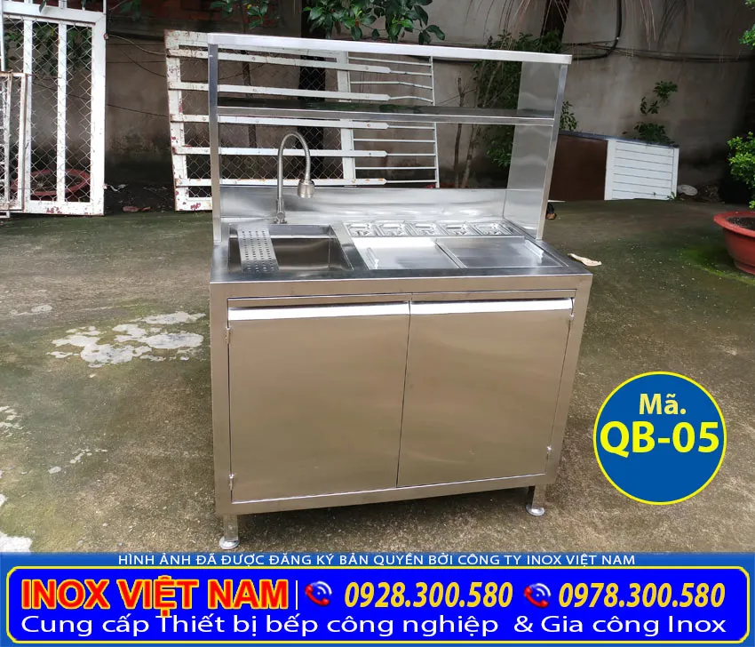 Quầy pha chế trà sữa 1m2, quầy bar inox mini có thiết kế đơn giản và sang trọng (Ảnh thật tế).