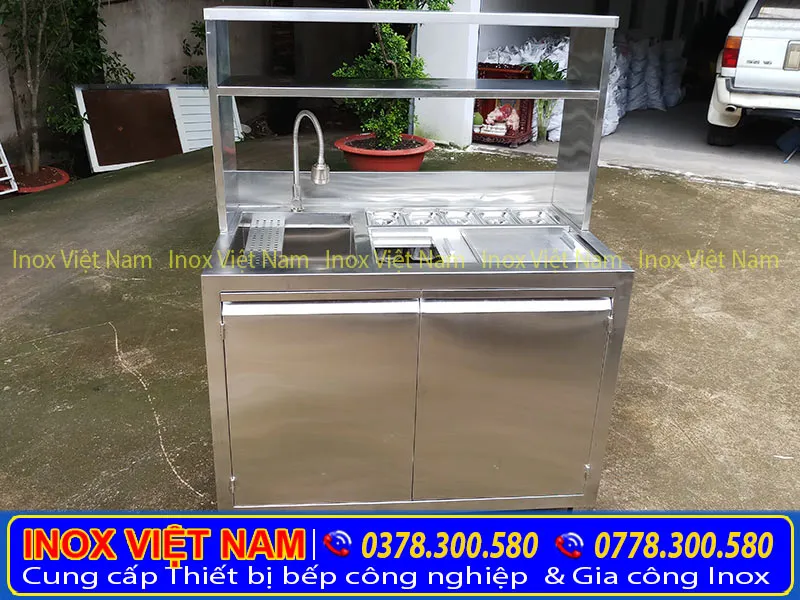 Thiết kế quầy pha chế, quầy bar inox, quầy pha chế trà sữa inox. Với nhiều kích thước hình dáng khác nhau.