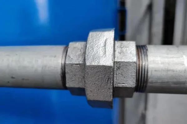 Rắc co nối ống thép dạng ren mạ kẽm chất lượng cao