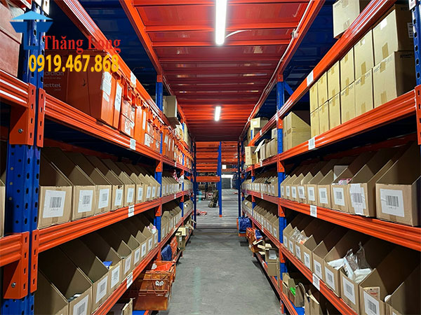 Báo Giá Kệ Sắt Để Hàng Tại Hà Nội: Lựa Chọn Tối Ưu Cho Mọi Kho Hàng