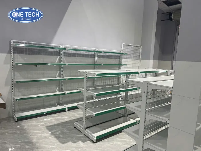 Kệ siêu thị lưng lưới thanh lý