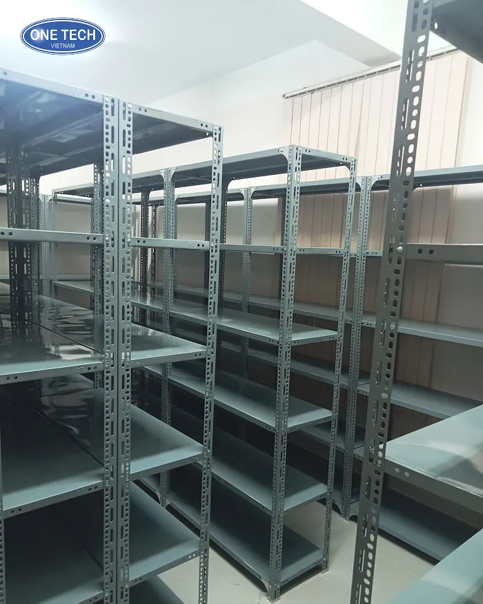 Thanh lý kệ sắt V lỗ