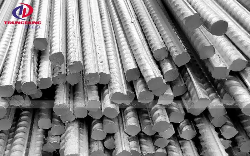 Sự khác biệt về hóa học và dung sai kích thước là nguyên nhân chính