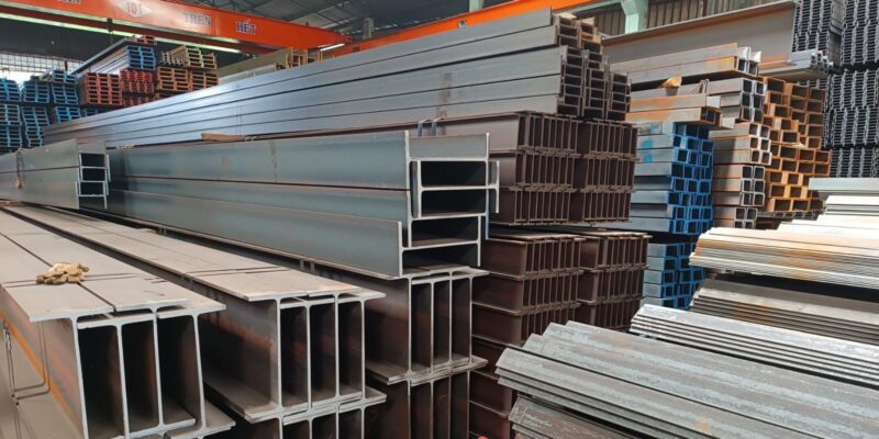 Giá Sắt Bao Nhiêu 1kg Mới Nhất: Cập Nhật Chi Tiết