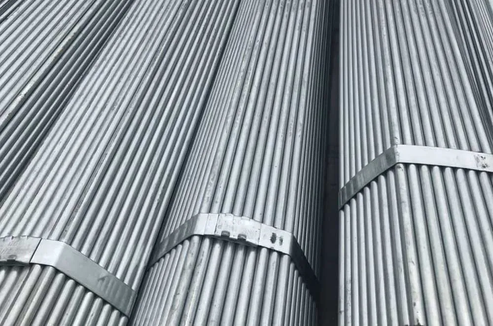 Thép ống mạ kẽm hòa phát