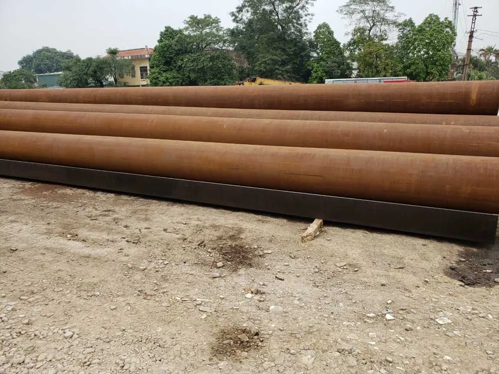 Ống thép đúc cỡ lớn