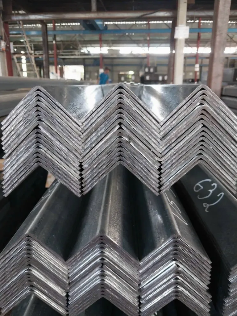 Thép V mạ kẽm Hoa Sen