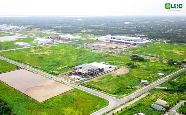 Long Háº­u Ä‘ang triá»ƒn khai xÃ¢y dá»±ng nhÃ  xÆ°á»Ÿng