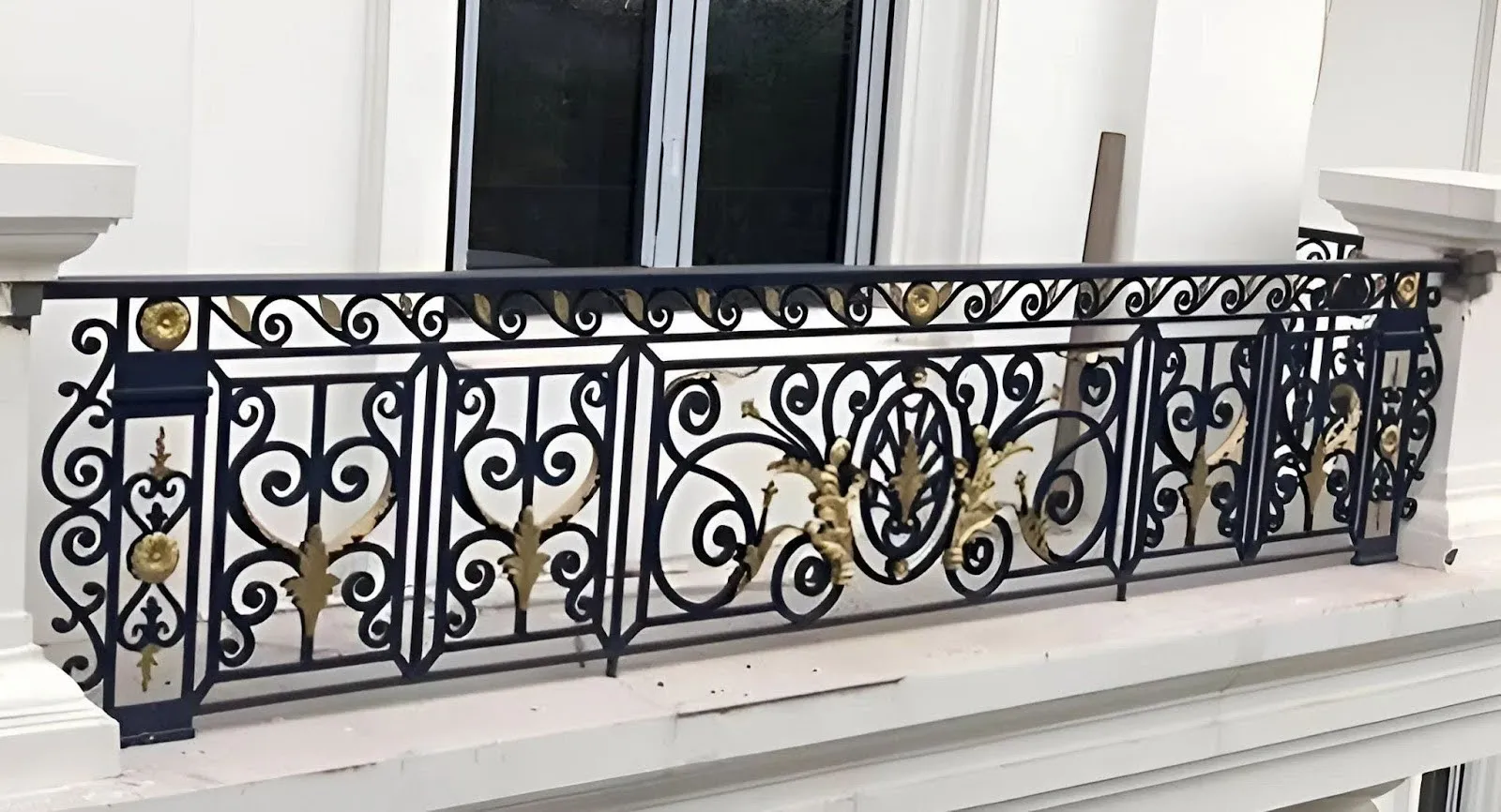 Thiết kế lan can ban công đẹp, độc đáo