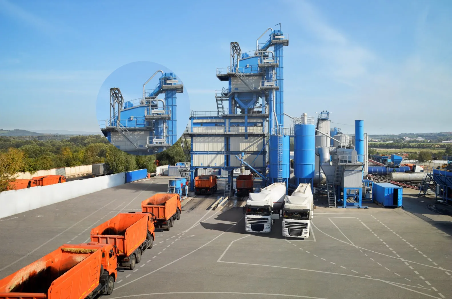 Băng nâng và hệ thống tháp sàng lọc cốt liệu nóng