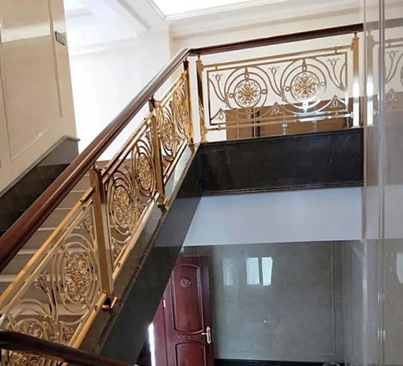 Trụ cầu thang inox