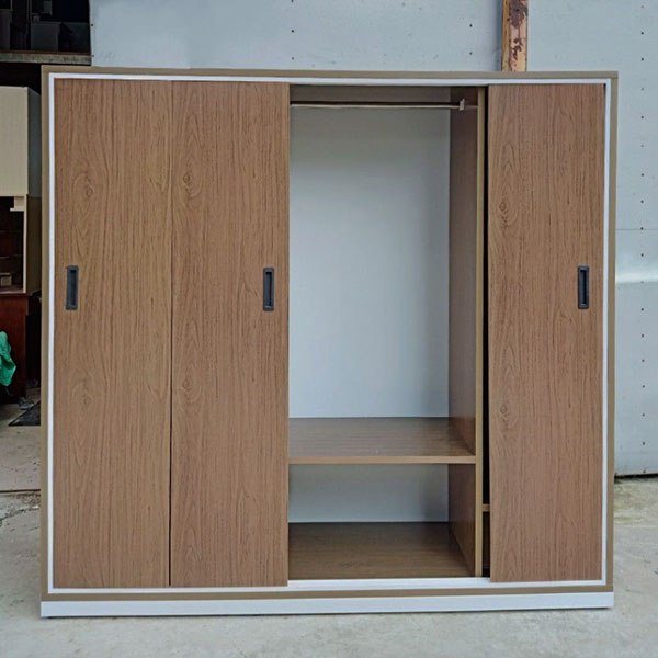 Tủ Quần Áo Bằng Sắt: Lựa Chọn Tối Ưu Cho Không Gian Sống Hiện Đại