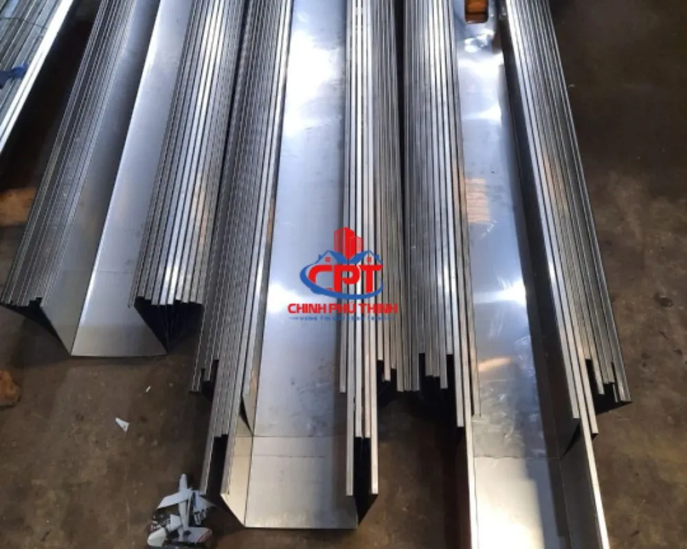 Ứng dụng máng xối inox trong công trình