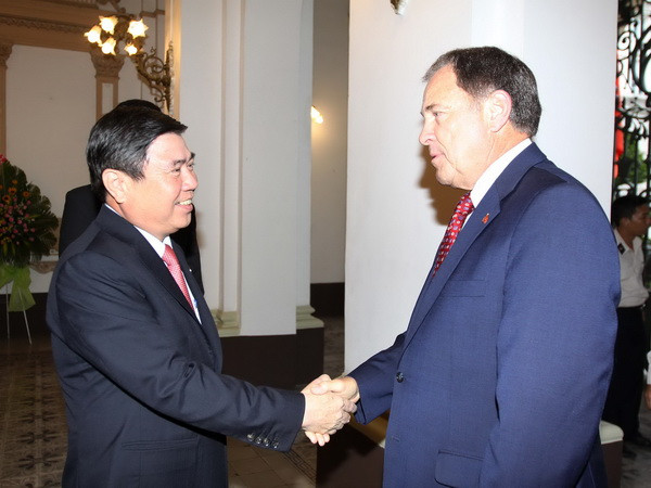 Công Ty Cổ Phần Thép Nguyễn Tín: Uy Tín Vàng Trong Ngành Thép Xây Dựng