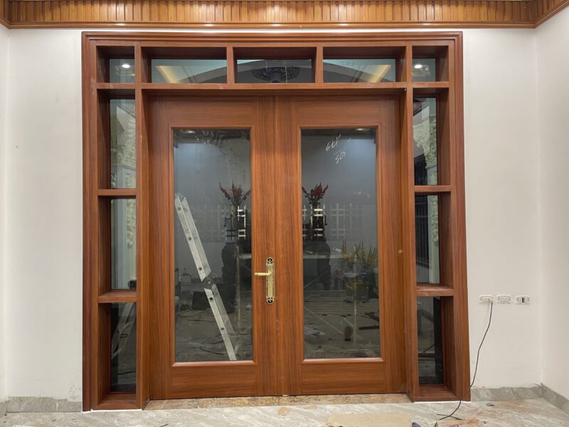 Ưu Nhược Điểm Của Cửa Thép Vân Gỗ: Hướng Dẫn Chi Tiết Từ Chuyên Gia