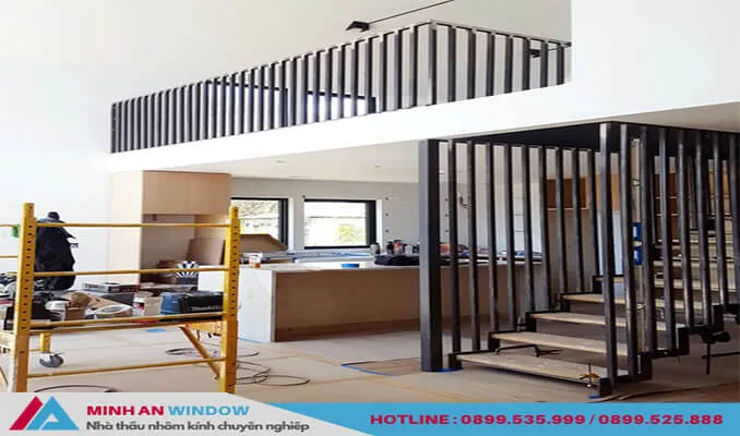 Mẫu Vách ngăn cầu thang bằng sắt hộp cao cấp chất lượng phổ biến nầm 2026