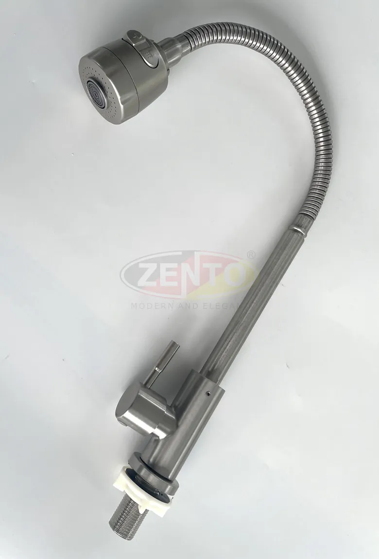 Cận cảnh nút chuyển đổi chế độ phun nước trên đầu vòi uốn