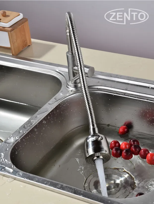 Đầu vòi tích hợp nút chuyển đổi hai chế độ xả nước tiện lợi