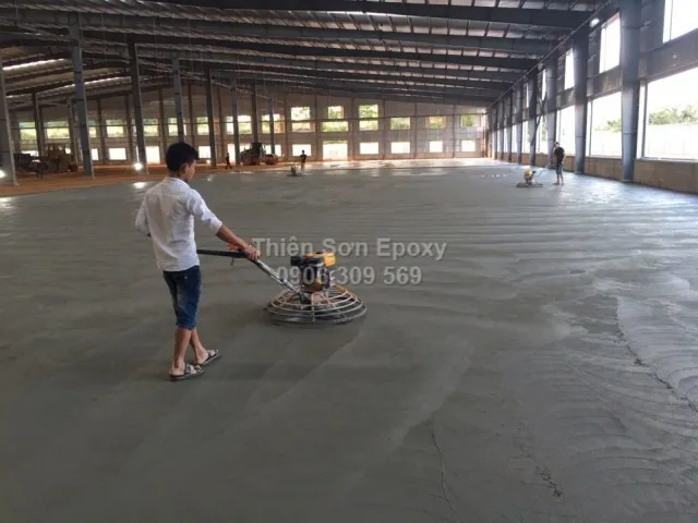 Xoa nền bê tông nhà xưởng