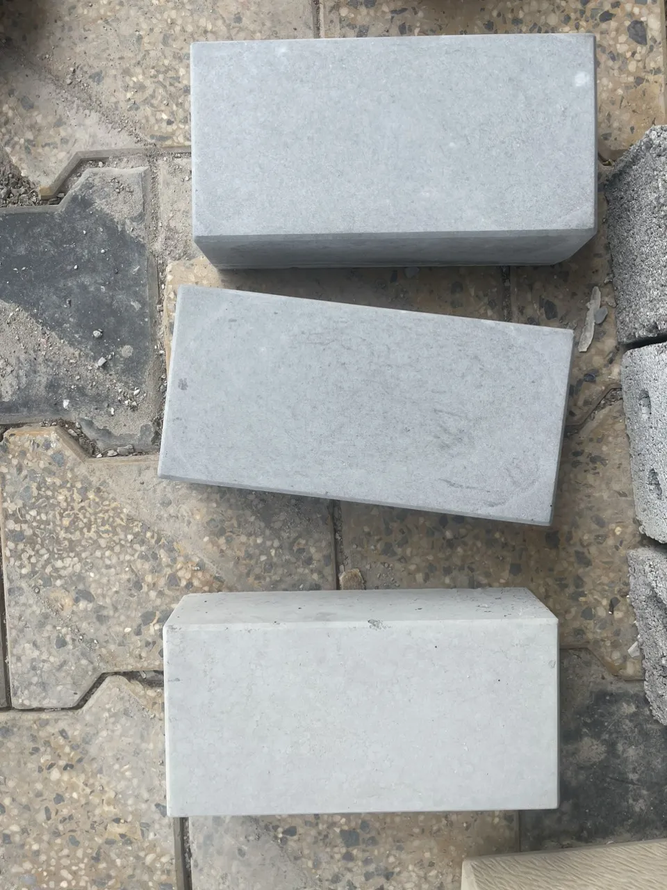 Bảng giá gạch bê tông cường độ cao mới nhất