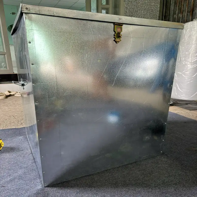 Giá Thùng Phi Sắt 200 Lít: Yếu Tố Ảnh Hưởng Và Lưu Ý Quan Trọng