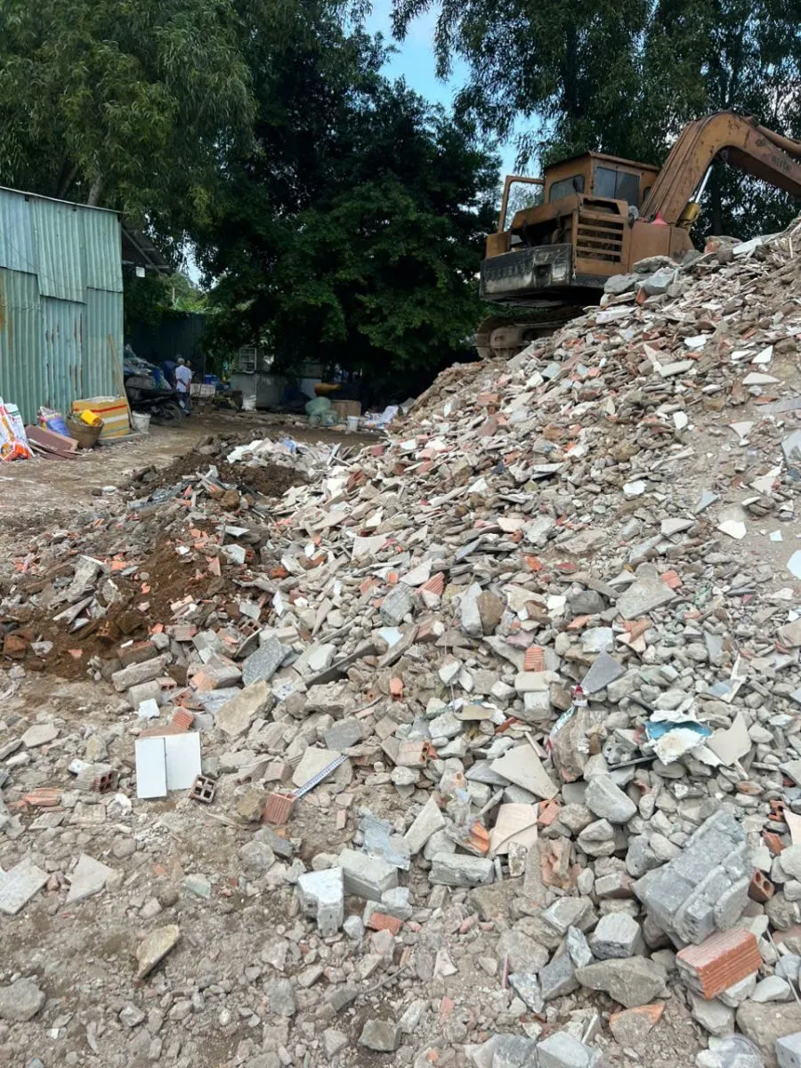 Báo giá vận chuyển xà bần Quận 1 và Quận 5 cạnh tranh nhất thị trường