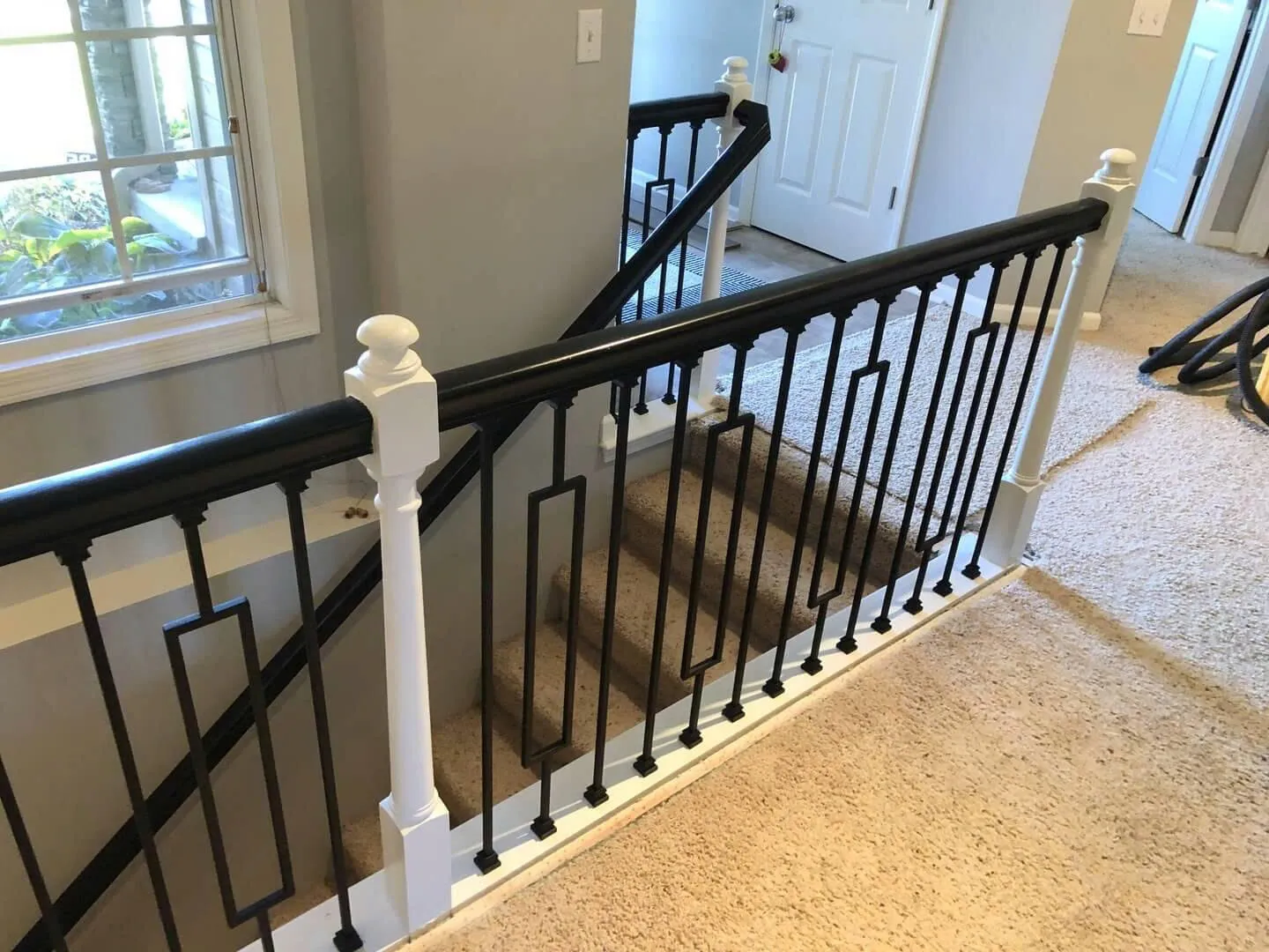 Nhiều mẫu tay vịn cầu thang sắt nghệ thuật cao cấp